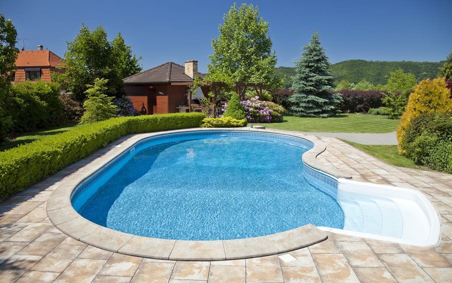 4 Types of Swimming Pools - Vinyl Lined Pools